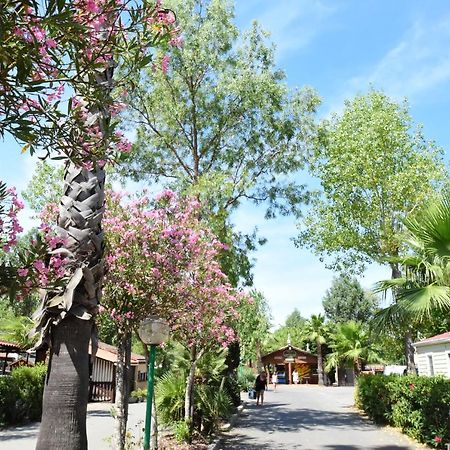 ויאס Camping Les Salisses - Maeva מראה חיצוני תמונה